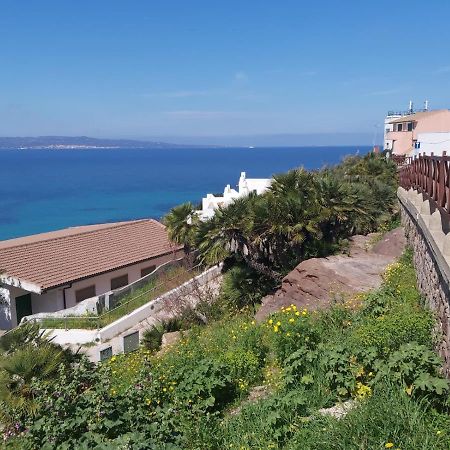Appartamento Vista Mare Calasetta Buitenkant foto